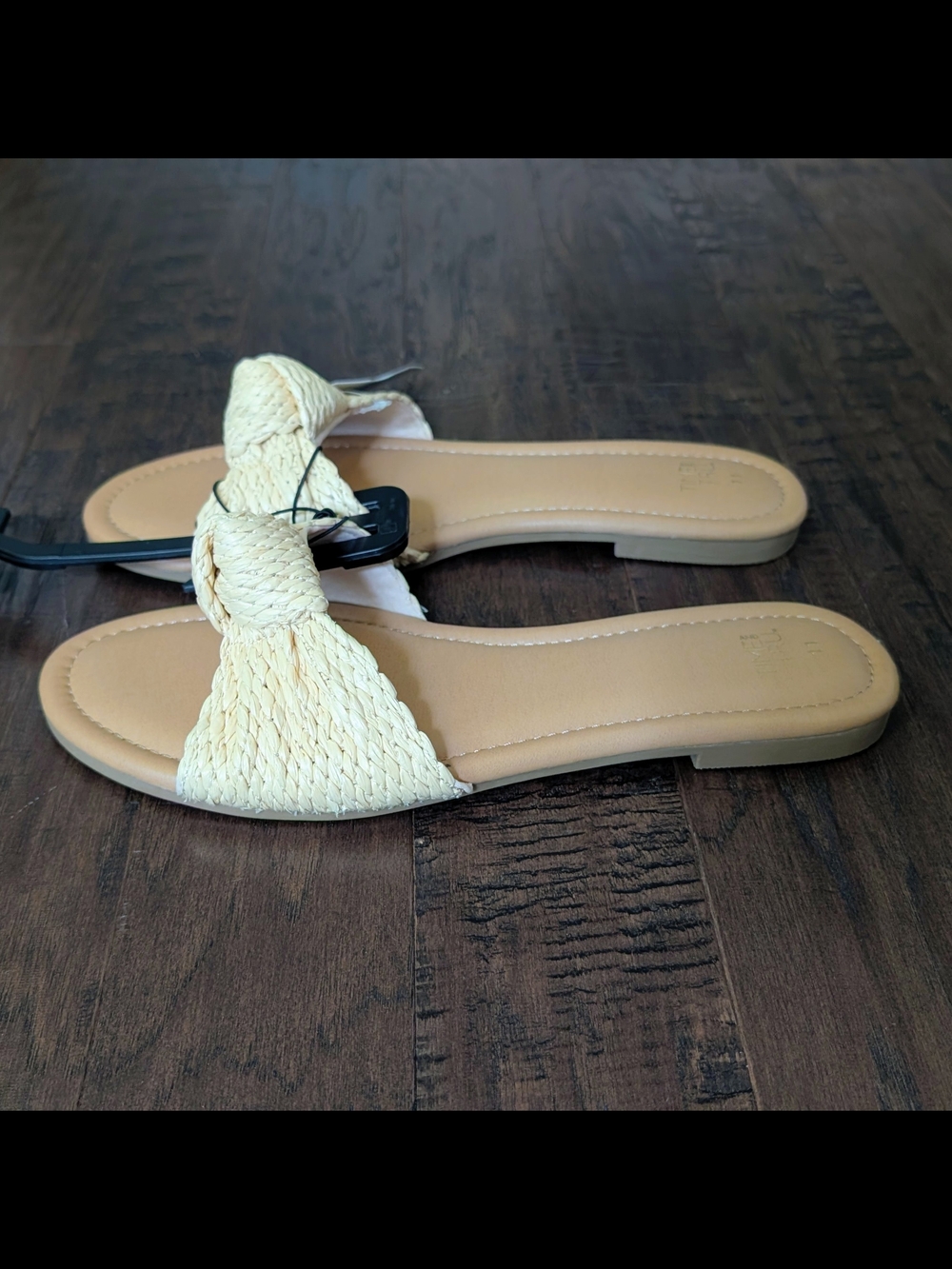 Time And Tru Women's Raffia Knot Slide Sandals Size 11 - Picture 3 of 5